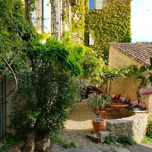 la-maison-pres-de-la-fontaine-saignon.fr-provencehotel.com/