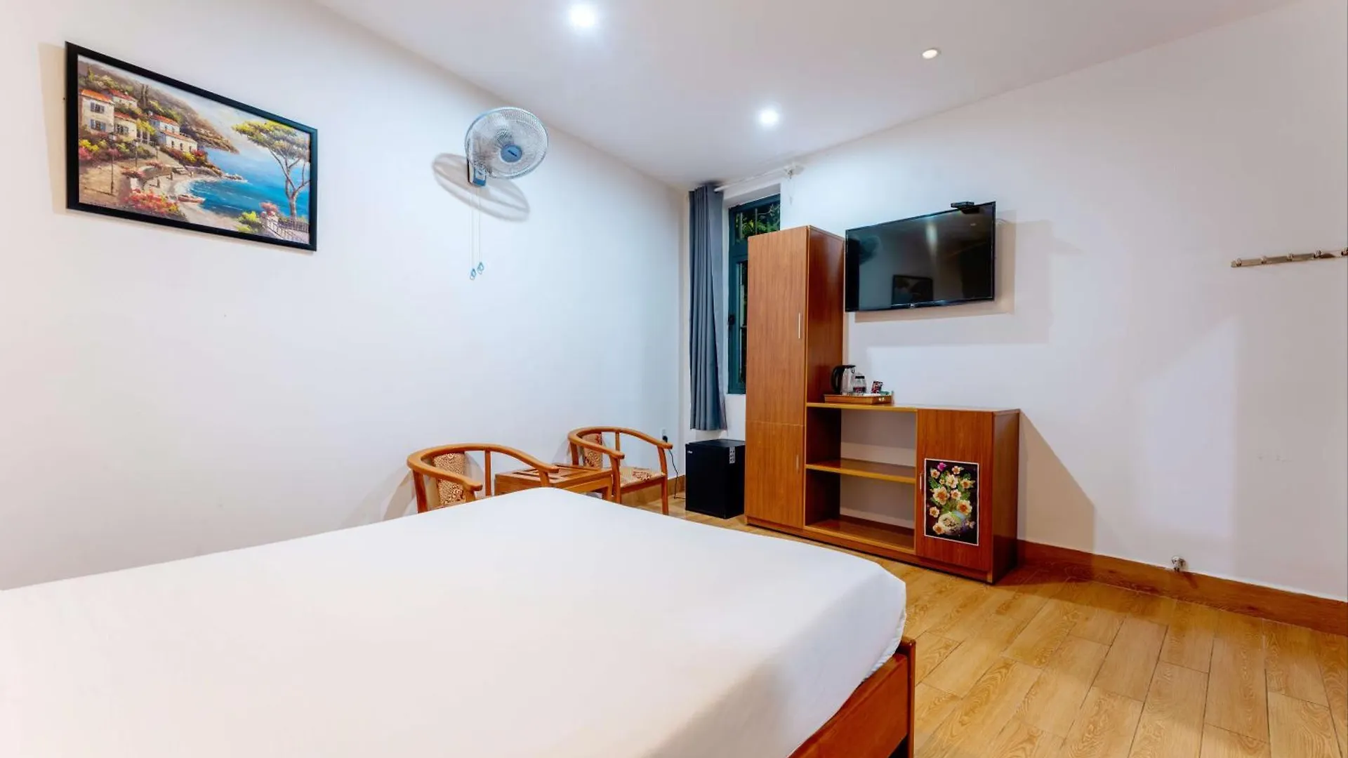 Cucumber Hostel 호이안